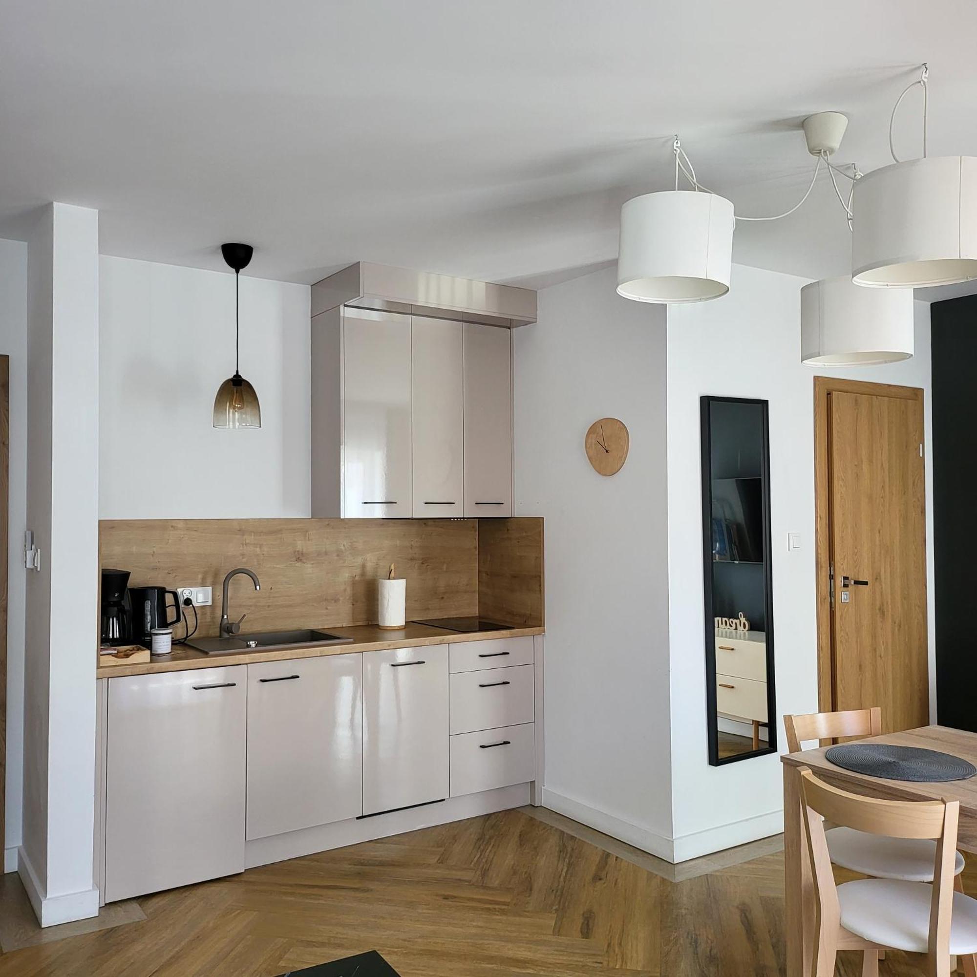 Apartamenty Julia Apartamenty Ozonowane อุสตรอเนียมอร์สเกีย ภายนอก รูปภาพ